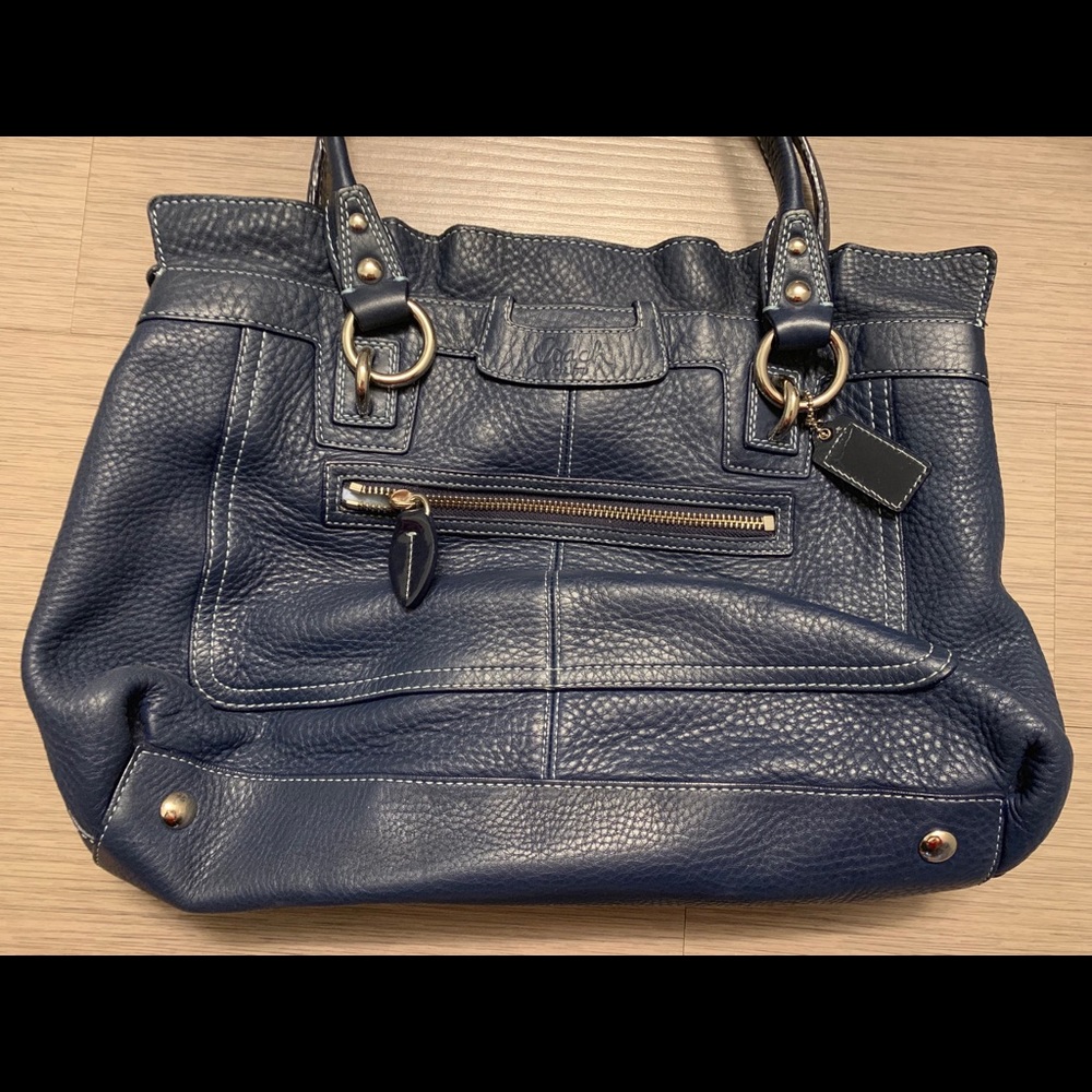 Coach purse and wallet